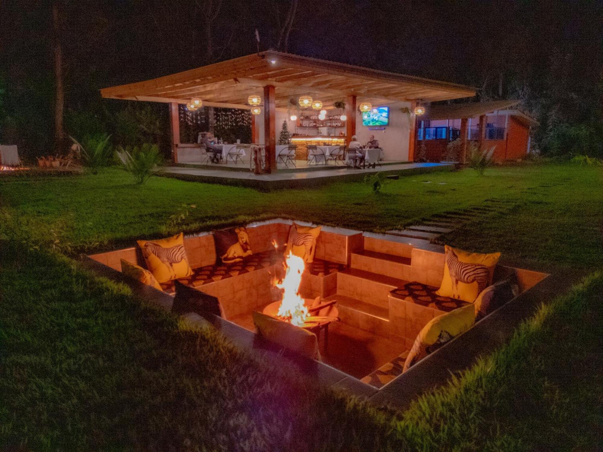 Shose Farmhouse Chalets & Campsite Moshi Buitenkant foto